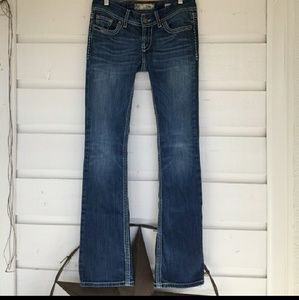 BKE Stella slim boot cut 28x34